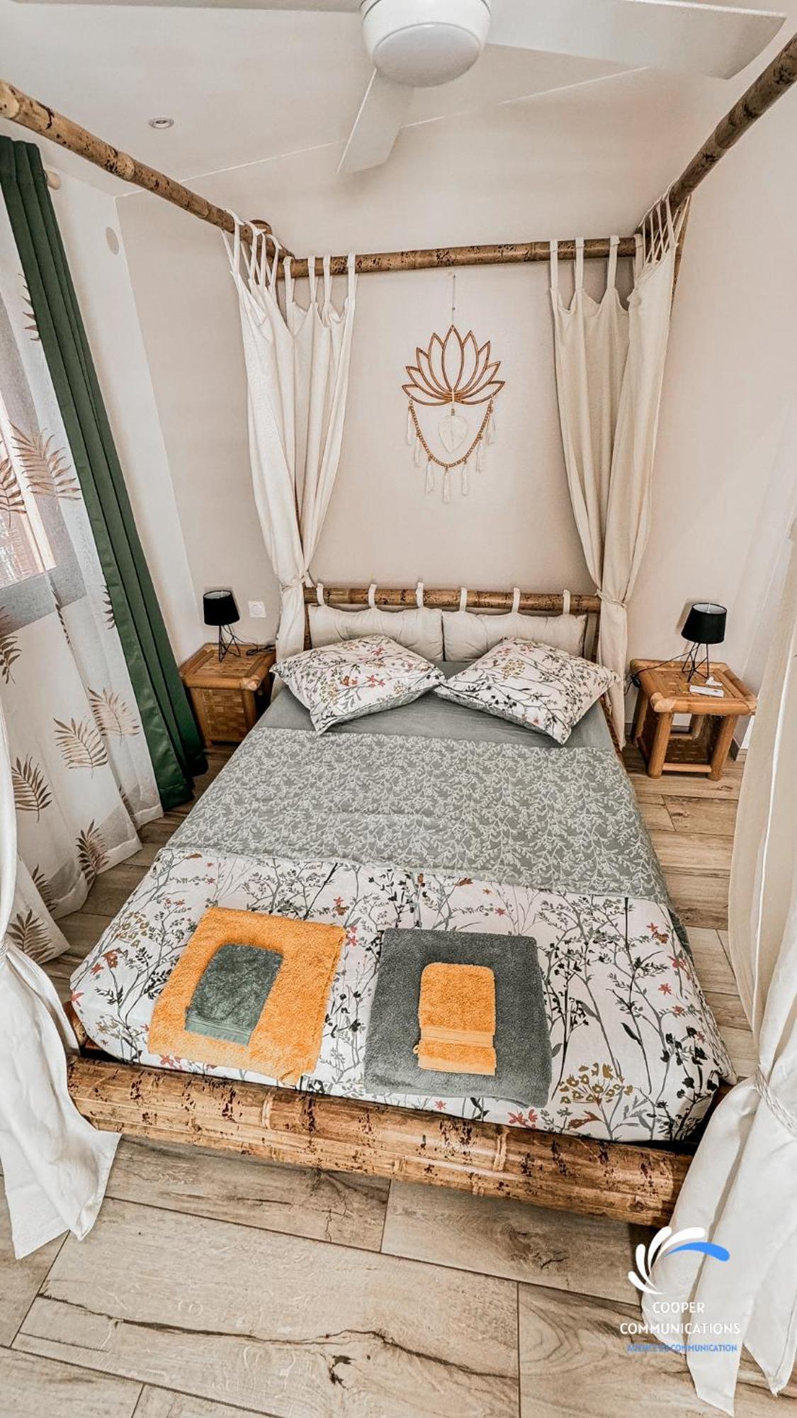 Chalet Tikaz Sandjo Entre-Deux Ngoại thất bức ảnh